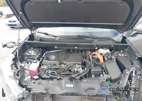 2021 Toyota Rav4 Hybrid Le z USA, uszkodzony, nr VIN 4T3M6RFV8MU016102